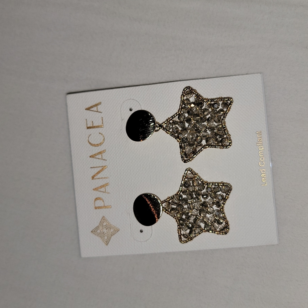 Earings bundle - Picture 5 of 5
